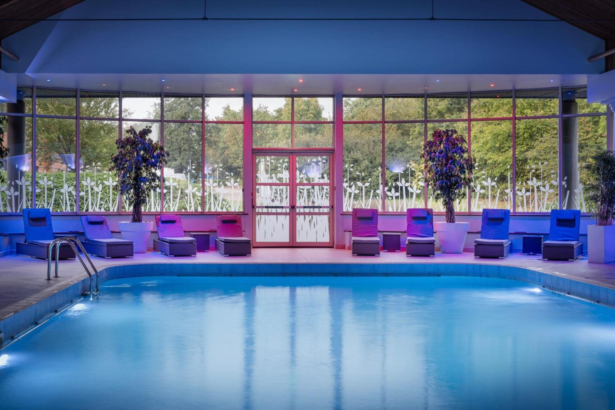 Delta Hotels By Marriott Хантингдон Экстерьер фото