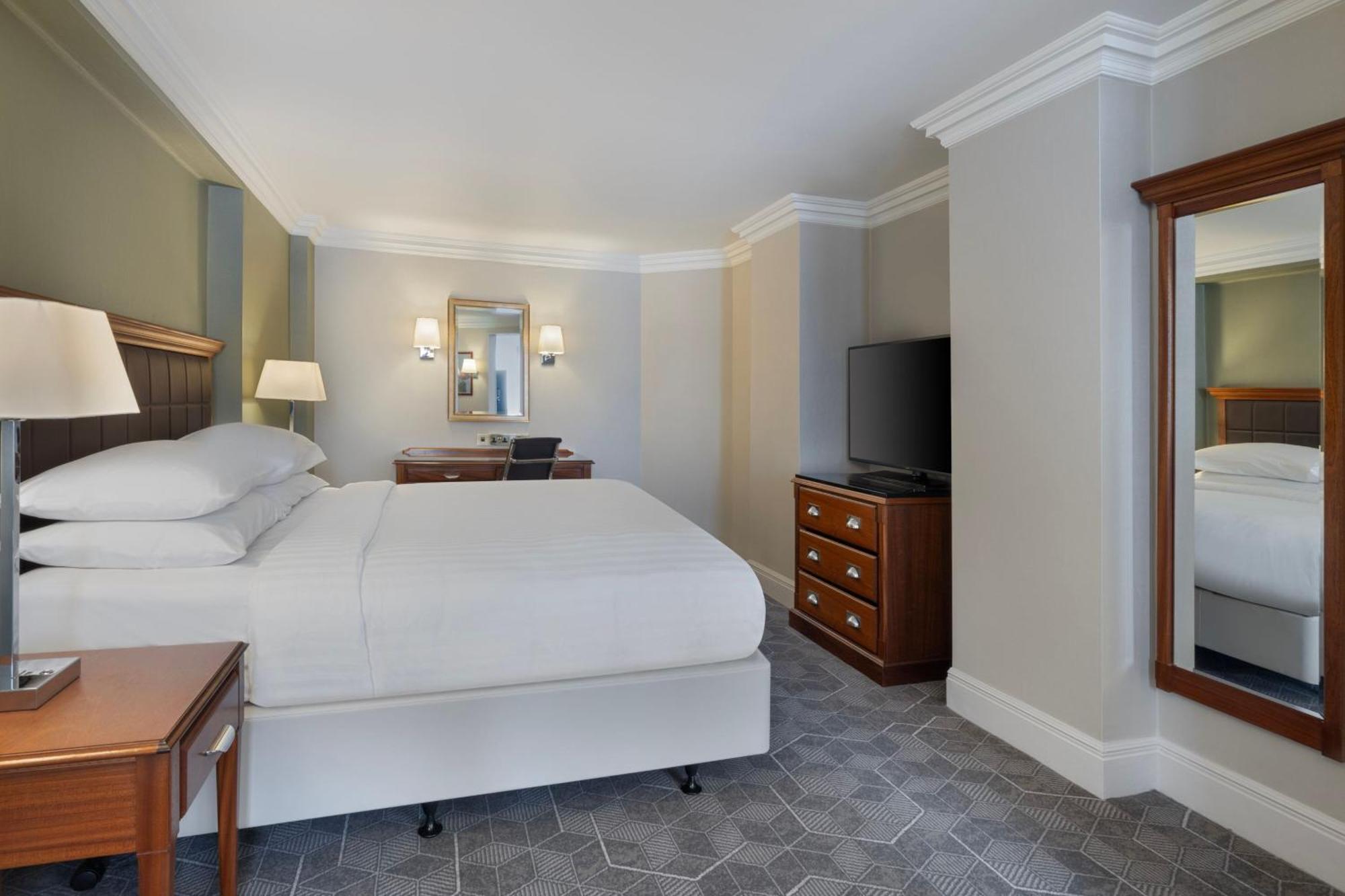 Delta Hotels By Marriott Хантингдон Экстерьер фото