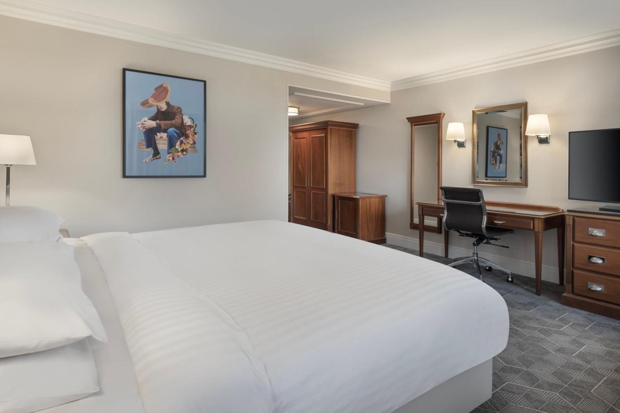 Delta Hotels By Marriott Хантингдон Экстерьер фото