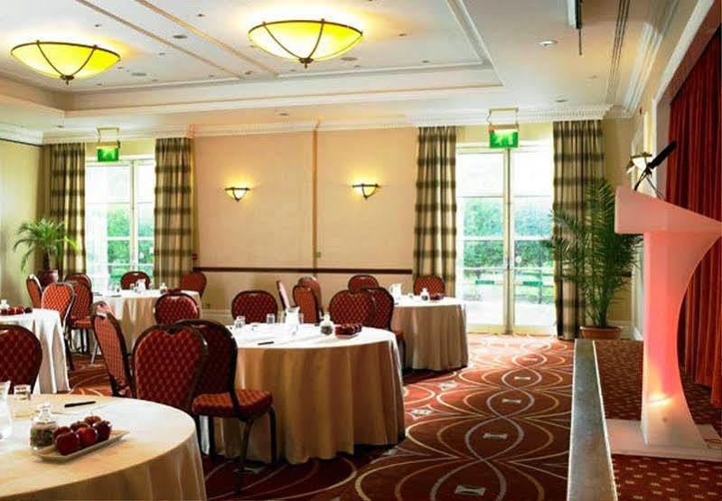 Delta Hotels By Marriott Хантингдон Экстерьер фото